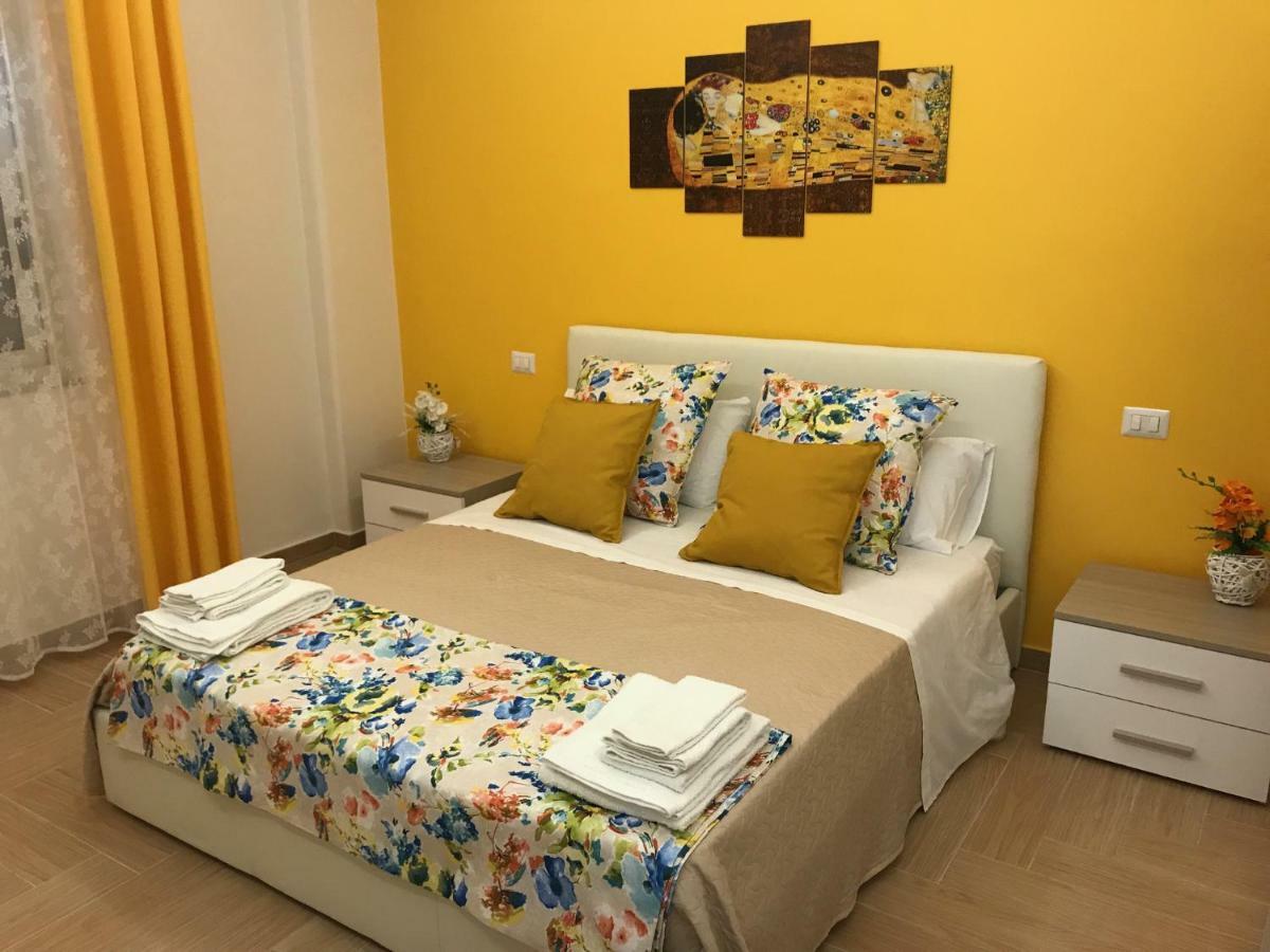 Holiday In Home | Le Ciminiere Катания Экстерьер фото